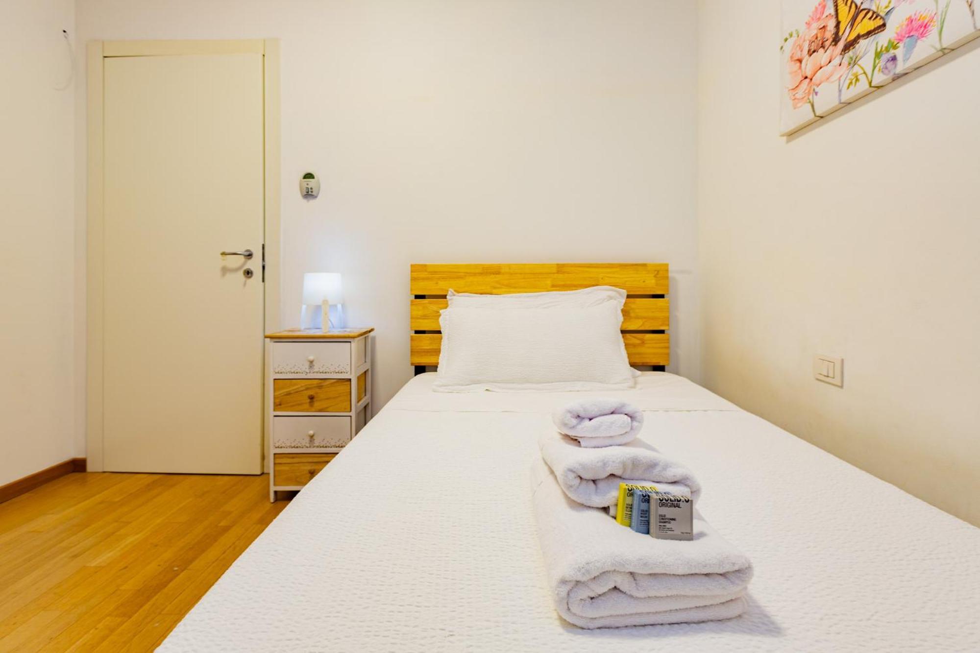 Premuda20 Milan Elegant Apartment Eksteriør billede