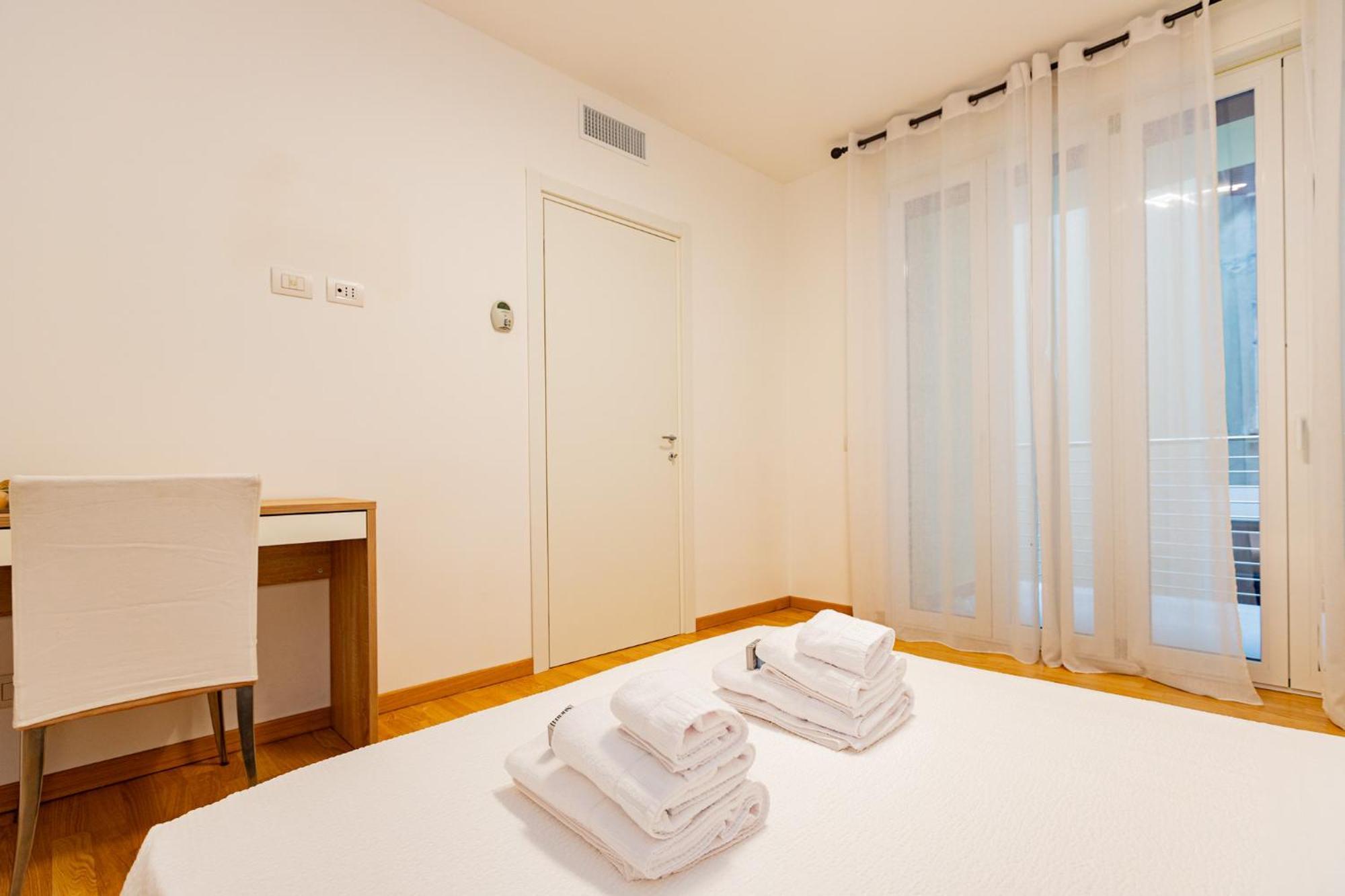 Premuda20 Milan Elegant Apartment Eksteriør billede